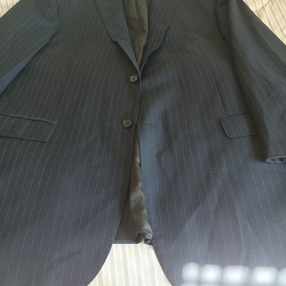 A Blue Strip 50L 46W 32L Suit